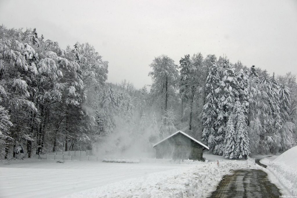 Schnee in Affoltern am 5. März 2006 by urs