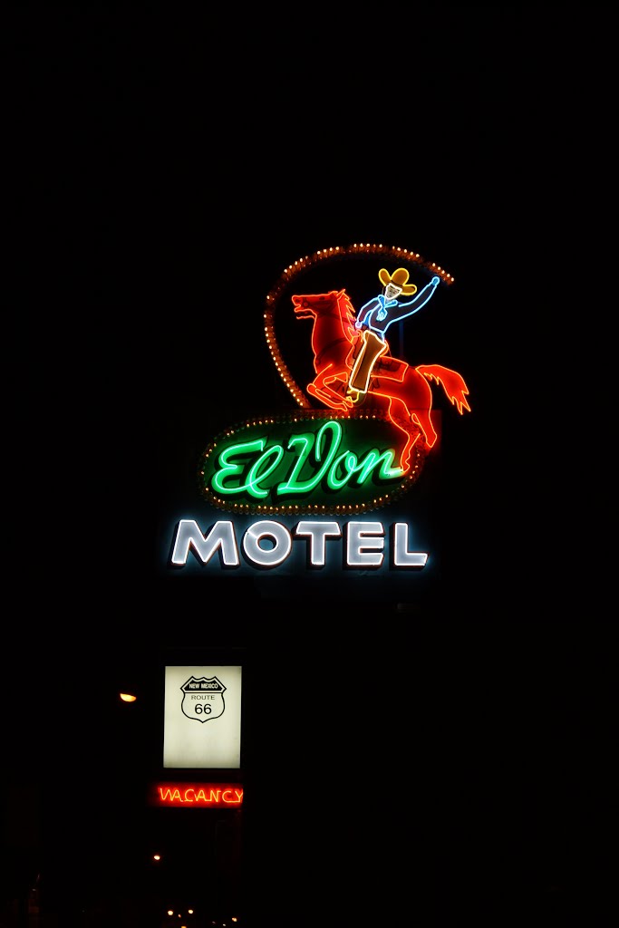 2013, Albuquerque, Central Avenue, Route 66, El Don Motel by tceng