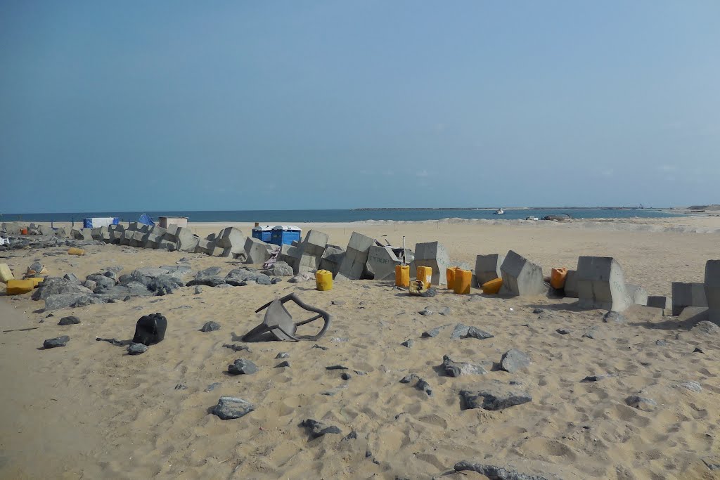 Victoria Island - Lekki, Nigeria by RoLo pictures©