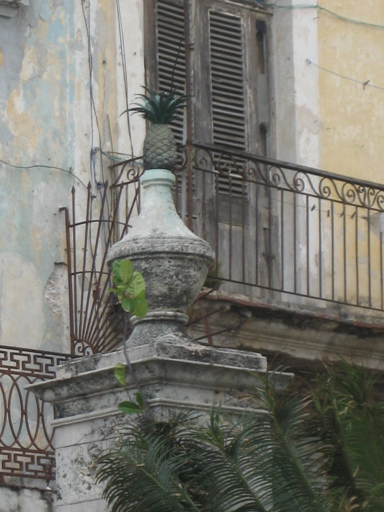 Ornamento del Templete by Abilio Estévez