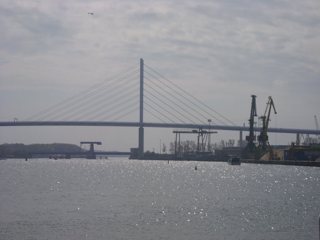 Rügenbrücke Strelasundquerung by Rainer Denkinger