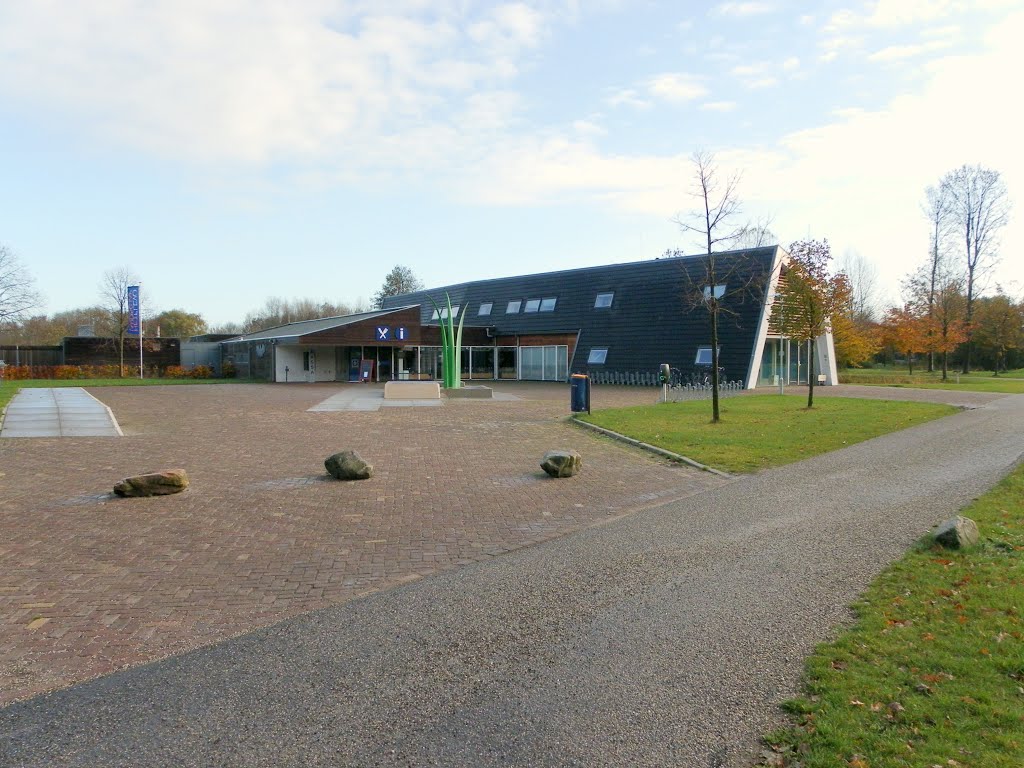 Restaurant/ bezoekerscentrum Natuurpark Lelystad by Mart61