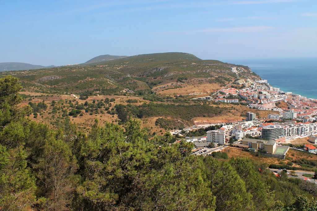 Sesimbra vista do Castelo by Margarida Bico