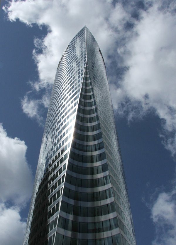 La Defense by Erik Wickstrom