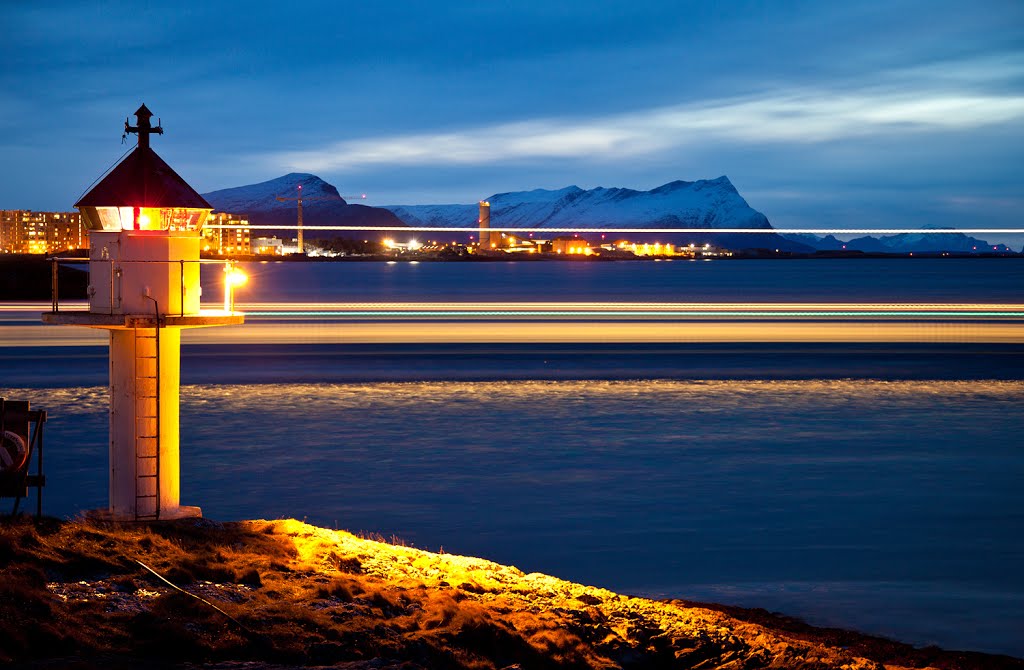 The amazing blue hour in Northern Norway! – tunliweb.no by S.M Tunli - tunliweb.no