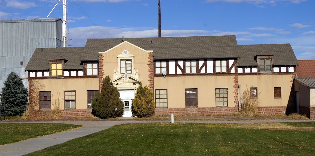 Gering, NE: Union Pacific depot by pylodet