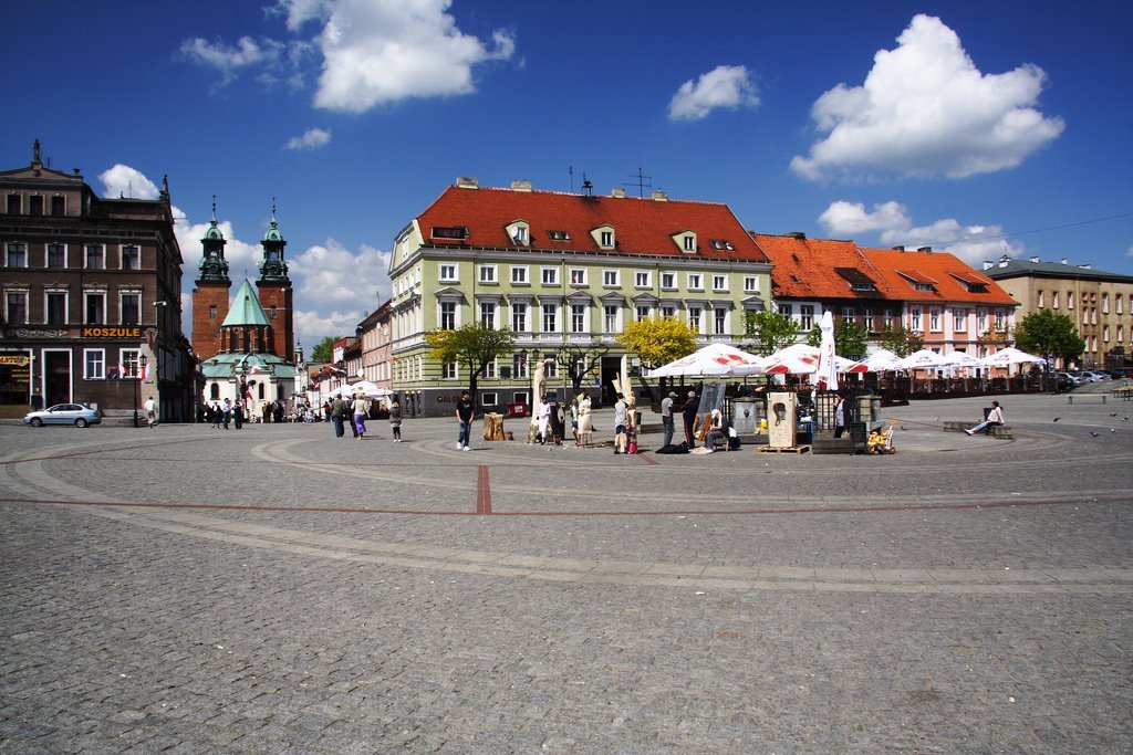 Gniezno - Market Square 1 by Marcin Kysiak