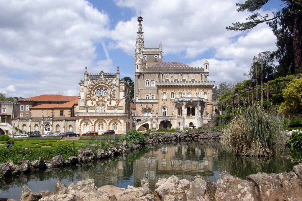 Palace Hotel, Buçaco by jose manuel rodrigue…