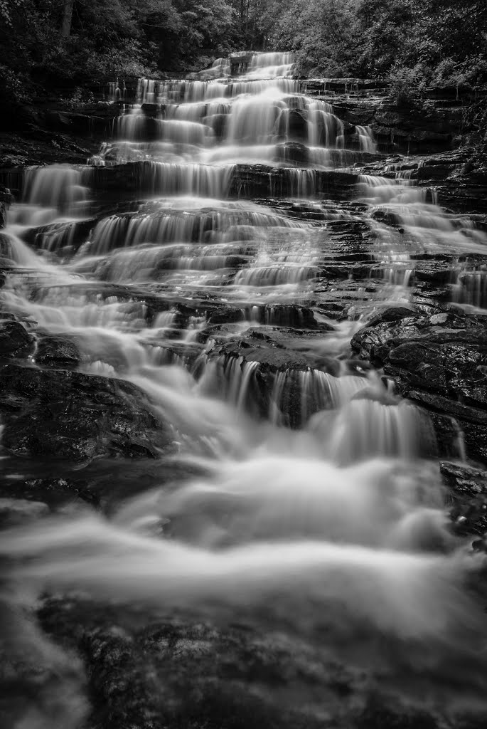 Minnehaha Falls by bk2design