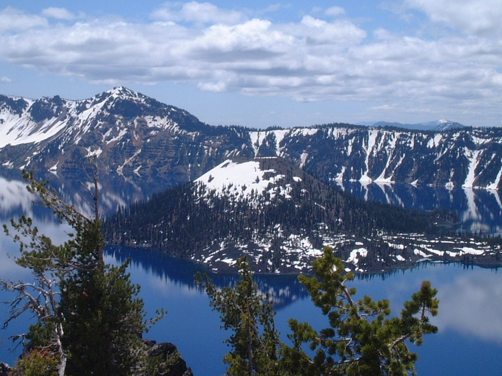 Crater Lake by Dana Xu