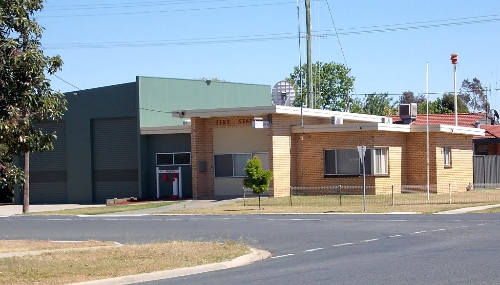 Fire station and admin building by Phaedrus Fleurieu