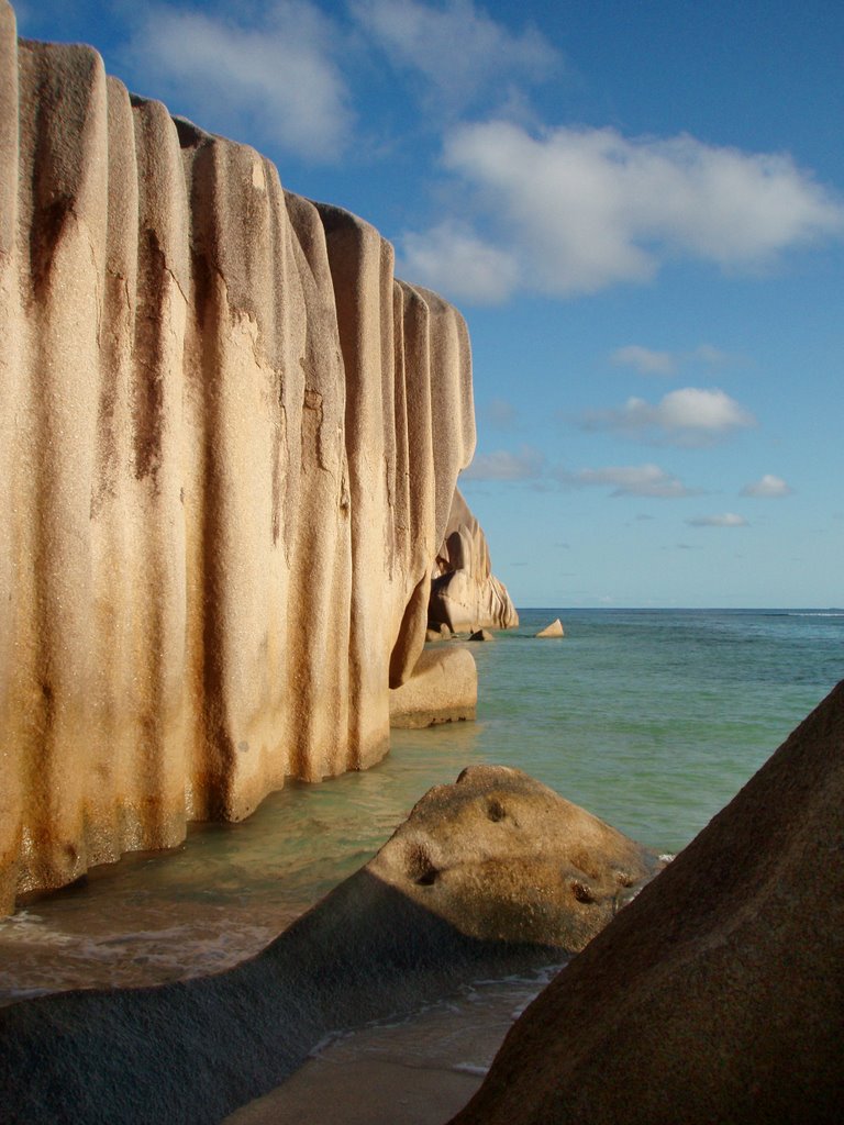 Rock on south-side of Anse Source D'Argent by IPAAT