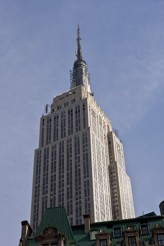 The Empire State Building by Eryk Klapton Gonsien…