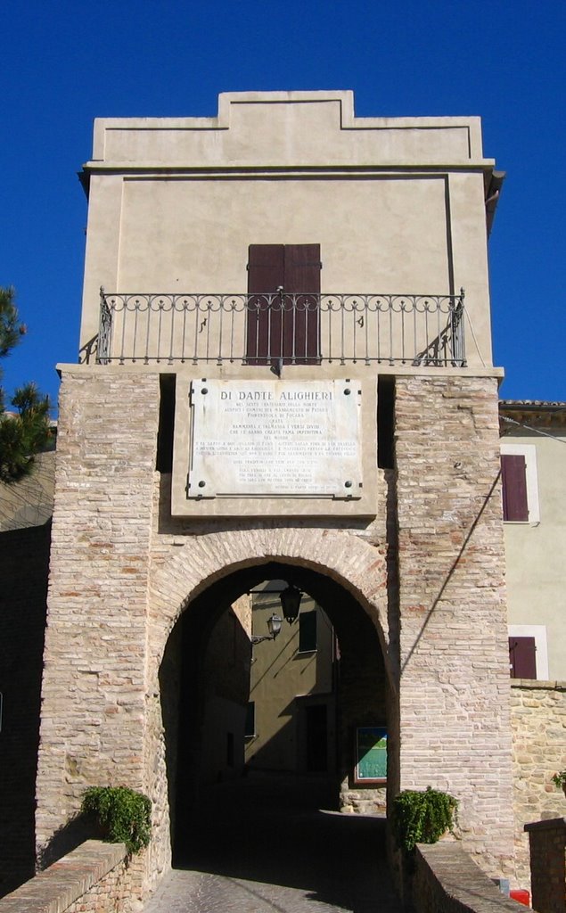 Porta Dante, Fiorenzuola di Focara. by Robert@Dona