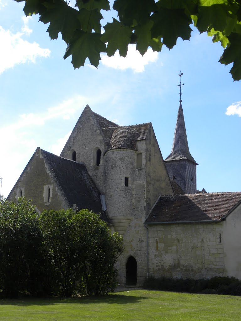 Le prieuré vu depuis le jardin by tourisme pays bellêmois