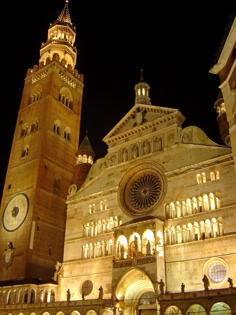 Cremùna · Cremona. Lombardia. It. by Joan A. Parés