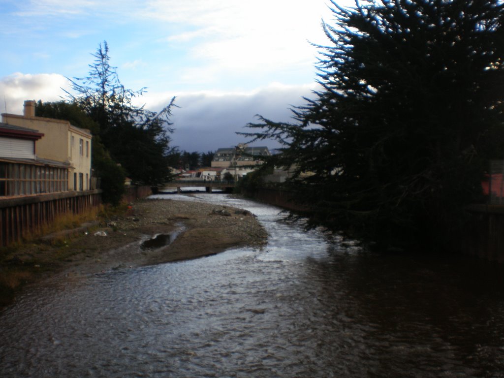 Río Las Minas by Mónica Agüero