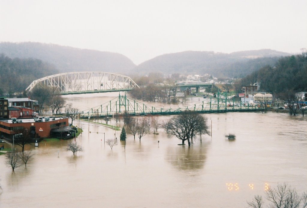 Flood view of Free bridge by Bryan Buskirk