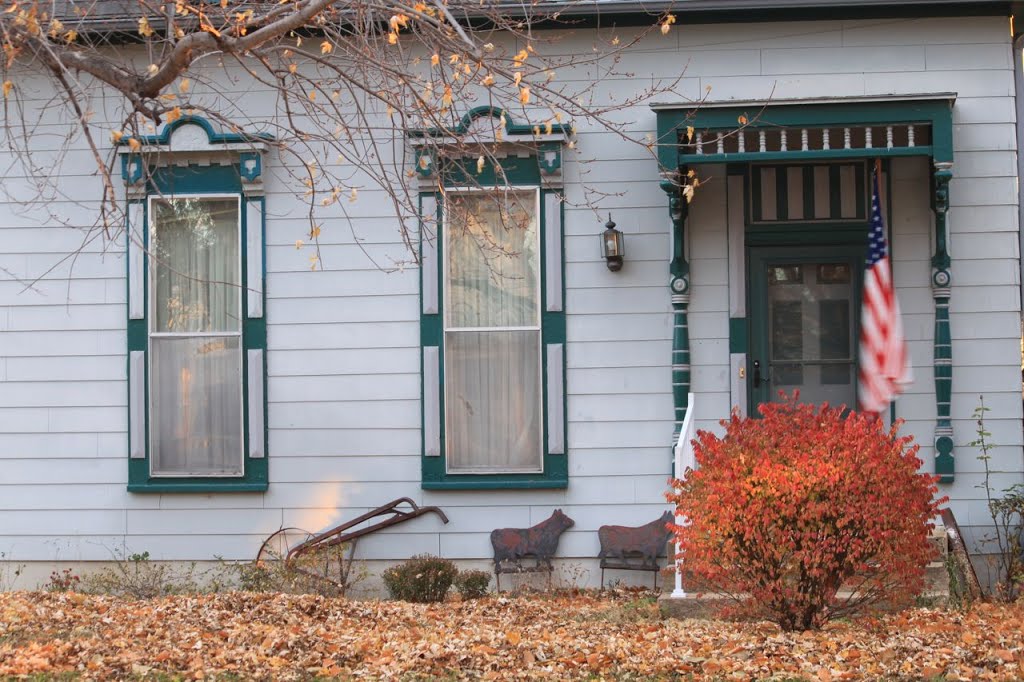 Victorian House by Bernadette K