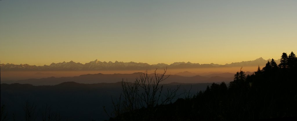 Snow cladded mountains view by ashwini