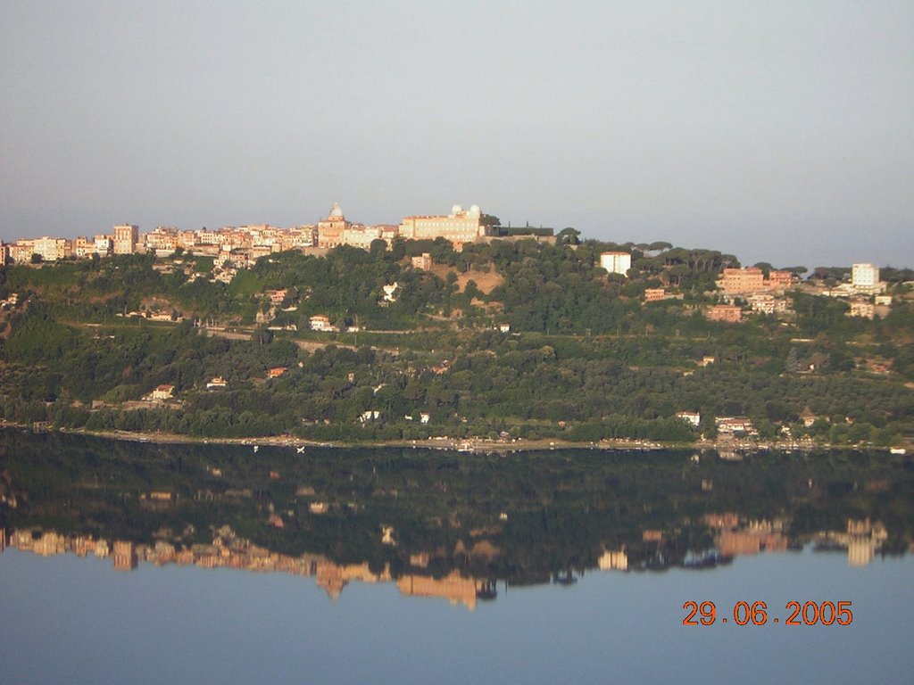 Castel Gandolfo by tempraak