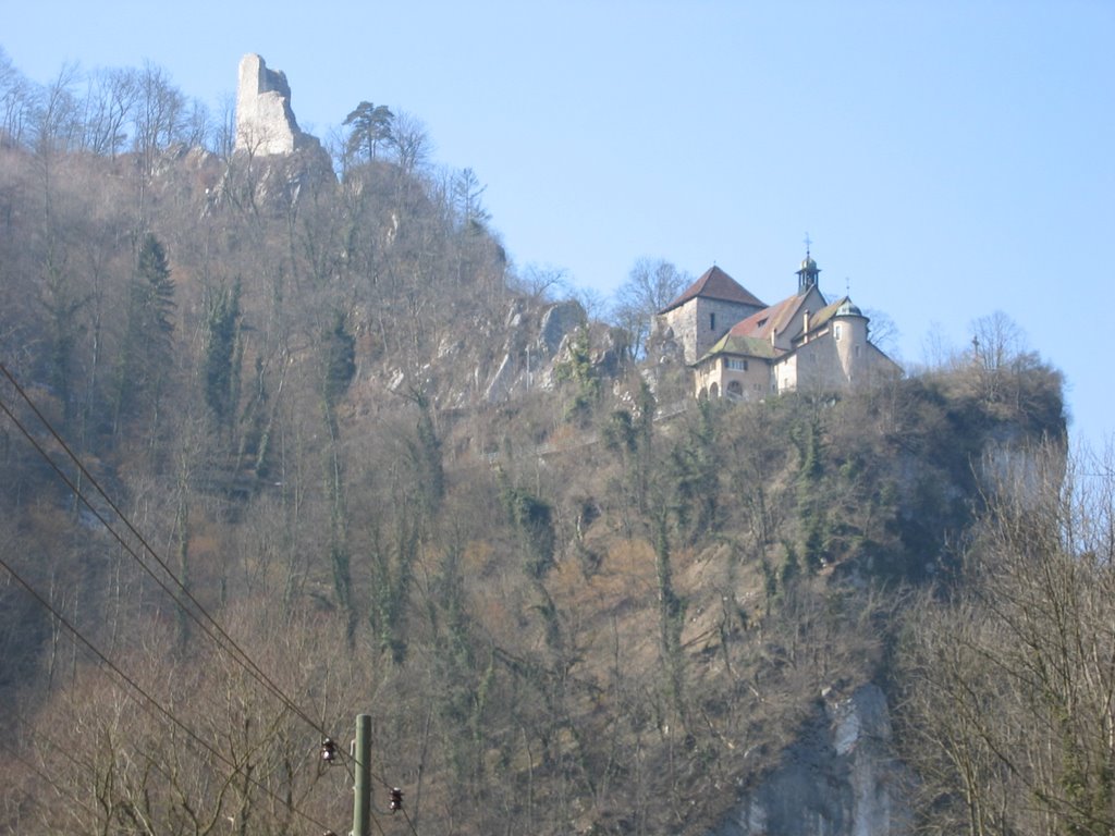 Chapelle et ruines du Château du Vorbourg, Delémont by Le Pèlerin