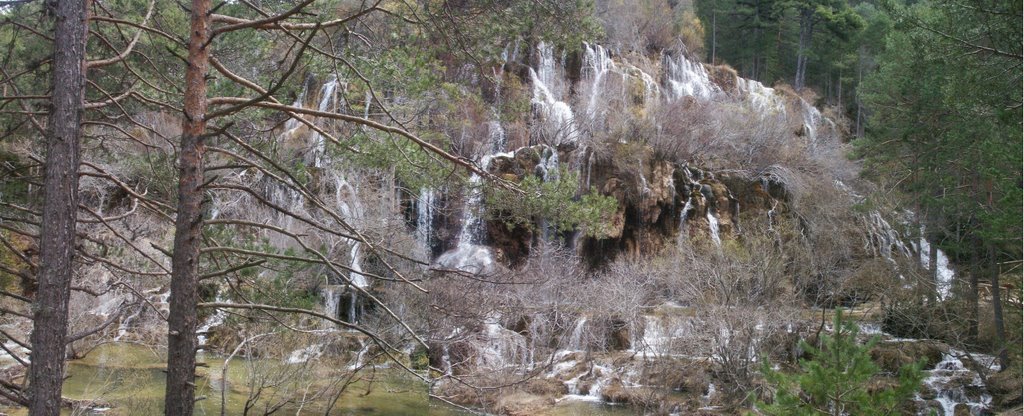 Panorámica Río Cuervo (dos fotos solapadas) by Manuel Fdez Barberis