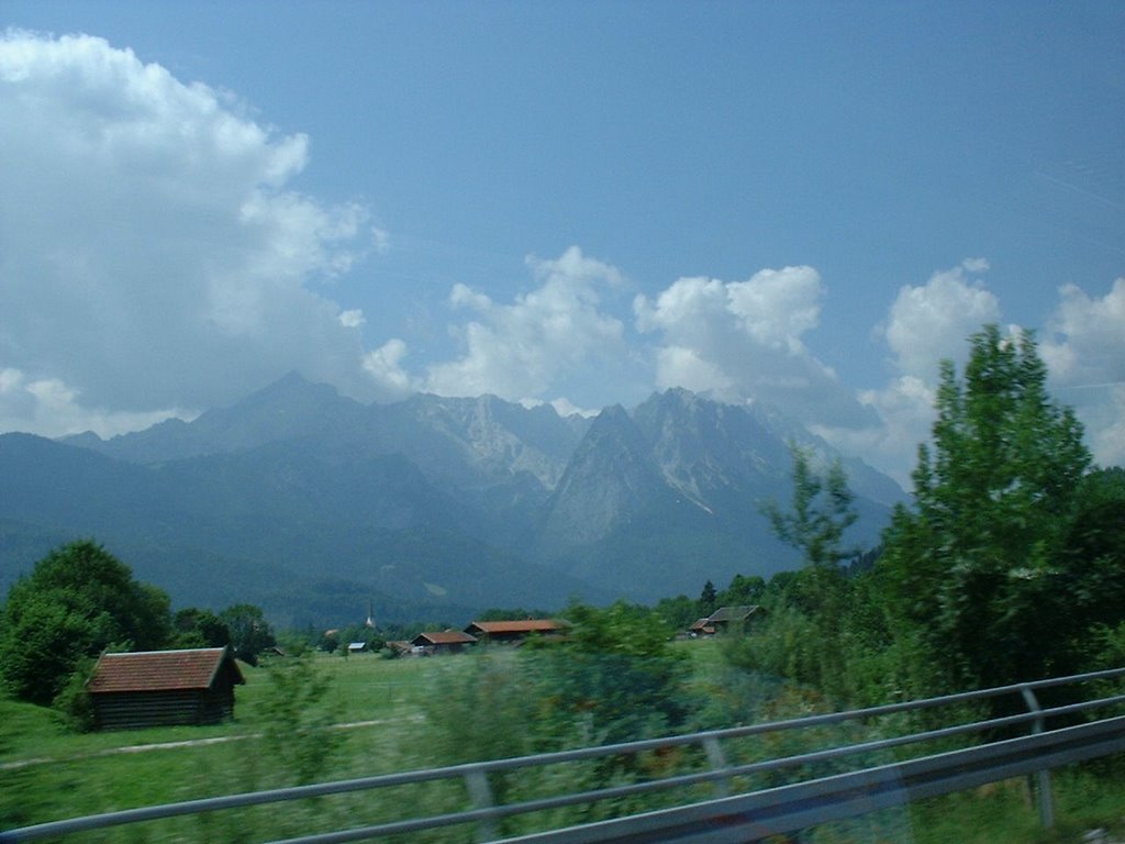 Good views of the mountains and countryside on a bus trip to NeuSchwanstein by Glider47