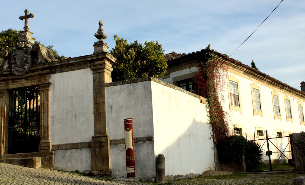 Fornos Algodres Casa dos Albuquerques by António Carlos Moreira