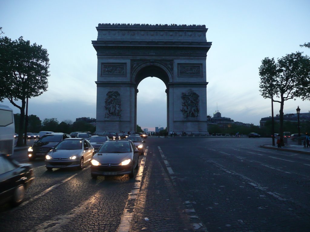 Arco do Triunfo - Paris - França by Paulo Targino Moreir…