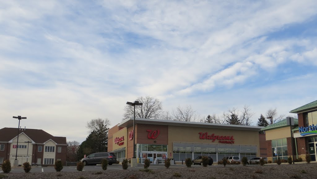 Walgreens Store Union by Adam Elmquist