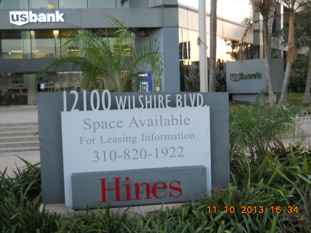 Wilshire Boulevard, West Los Angeles, CA, USA by larry-a-taylor@att.net