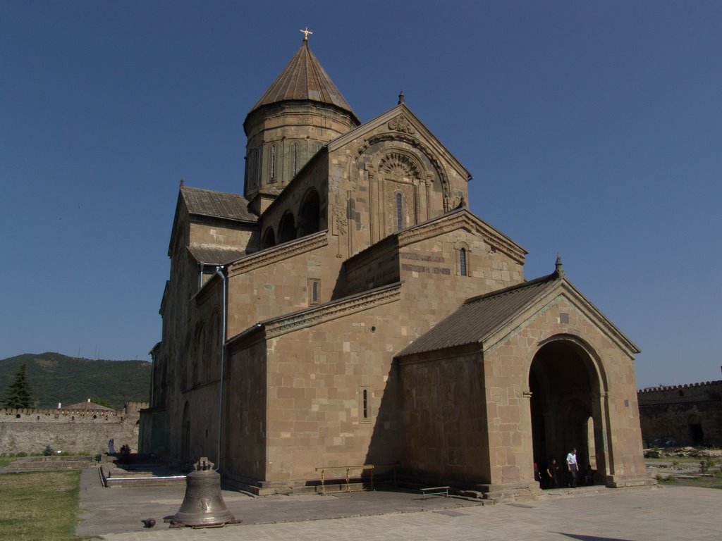 Svetitskhoveli Cathedral by dmdomba