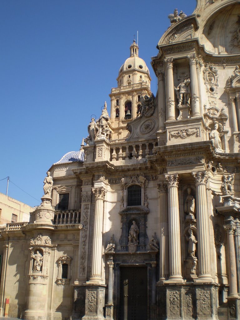 Catedral by Jesus Verdu