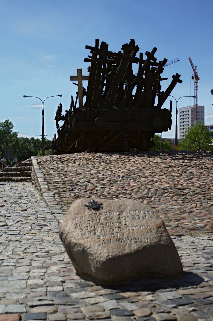 Monument for the Fallen and Murdered in the East by Rafał Klisowski