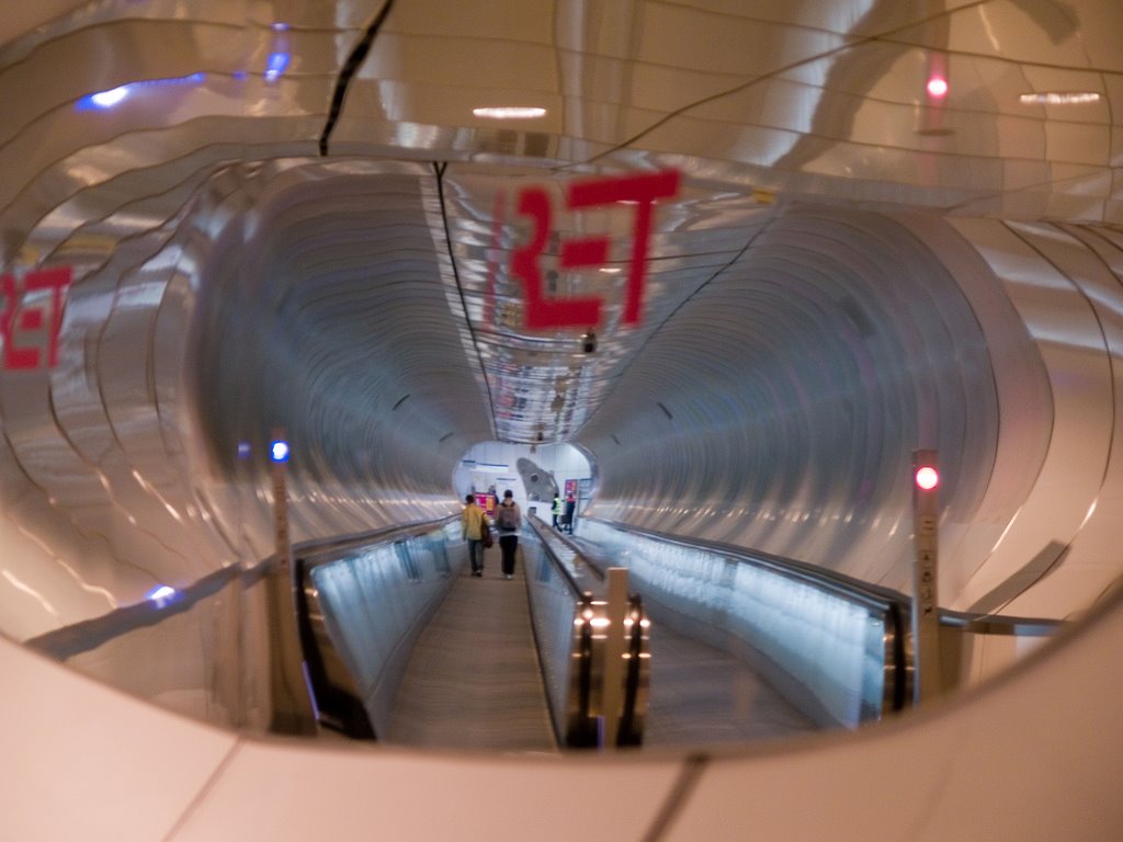 Underground transport 2 by AnthonyJjm Sluijter