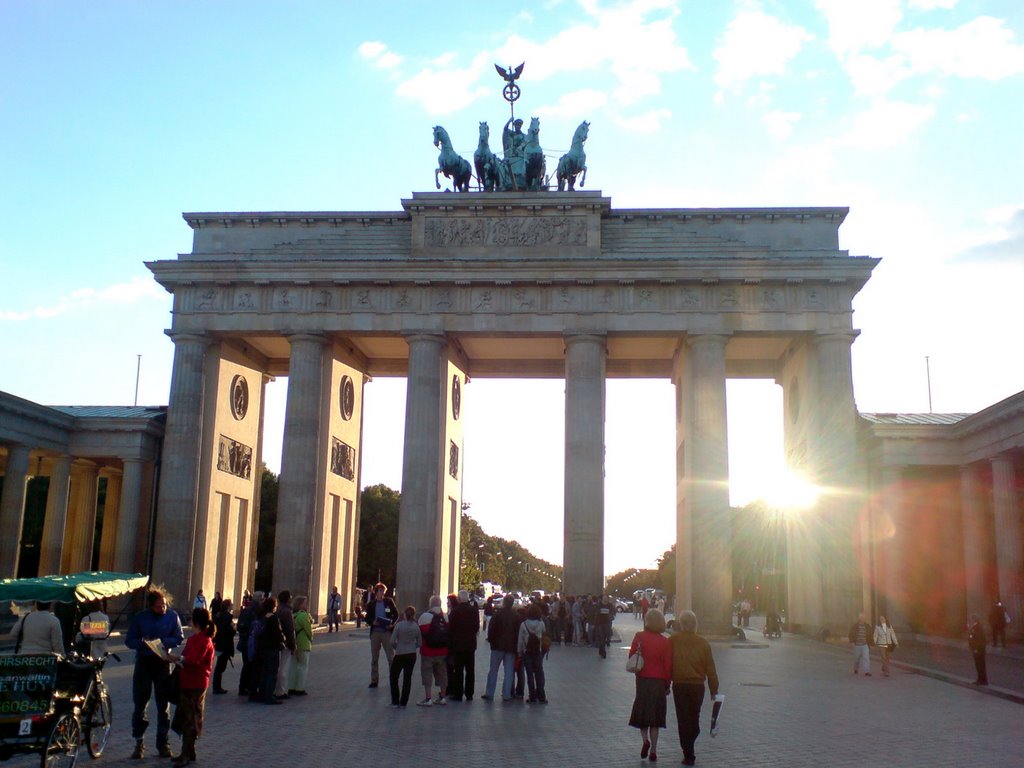 Berlin, Brandenburger Tor by Klaus Brinkmann