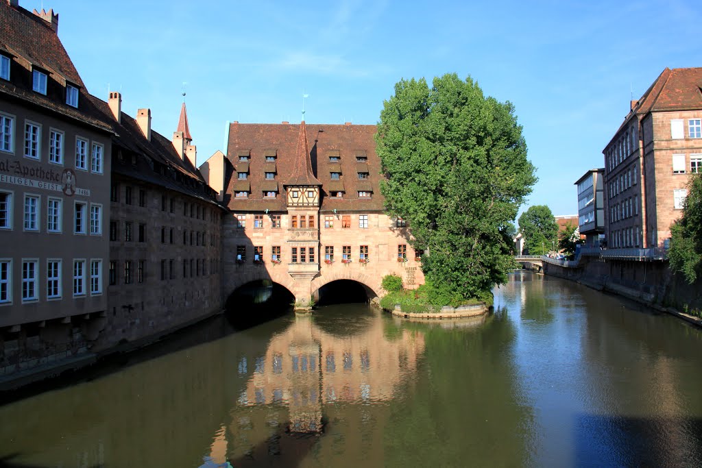 Nürnberg. Heilig-Geist-Spital by Hansi_2010